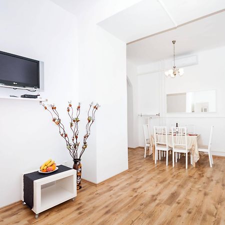 Like Home - City Center - Style Apartment Budapeszt Zewnętrze zdjęcie