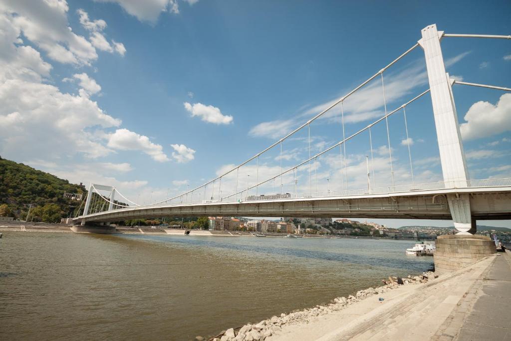 Like Home - City Center - Style Apartment Budapeszt Zewnętrze zdjęcie