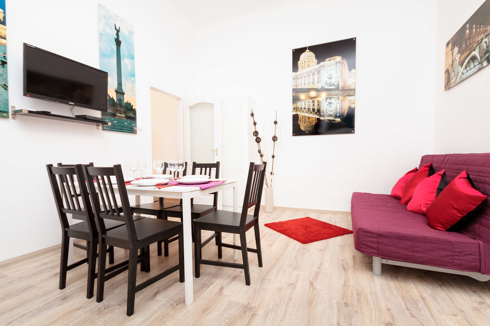 Like Home - City Center - Style Apartment Budapeszt Zewnętrze zdjęcie