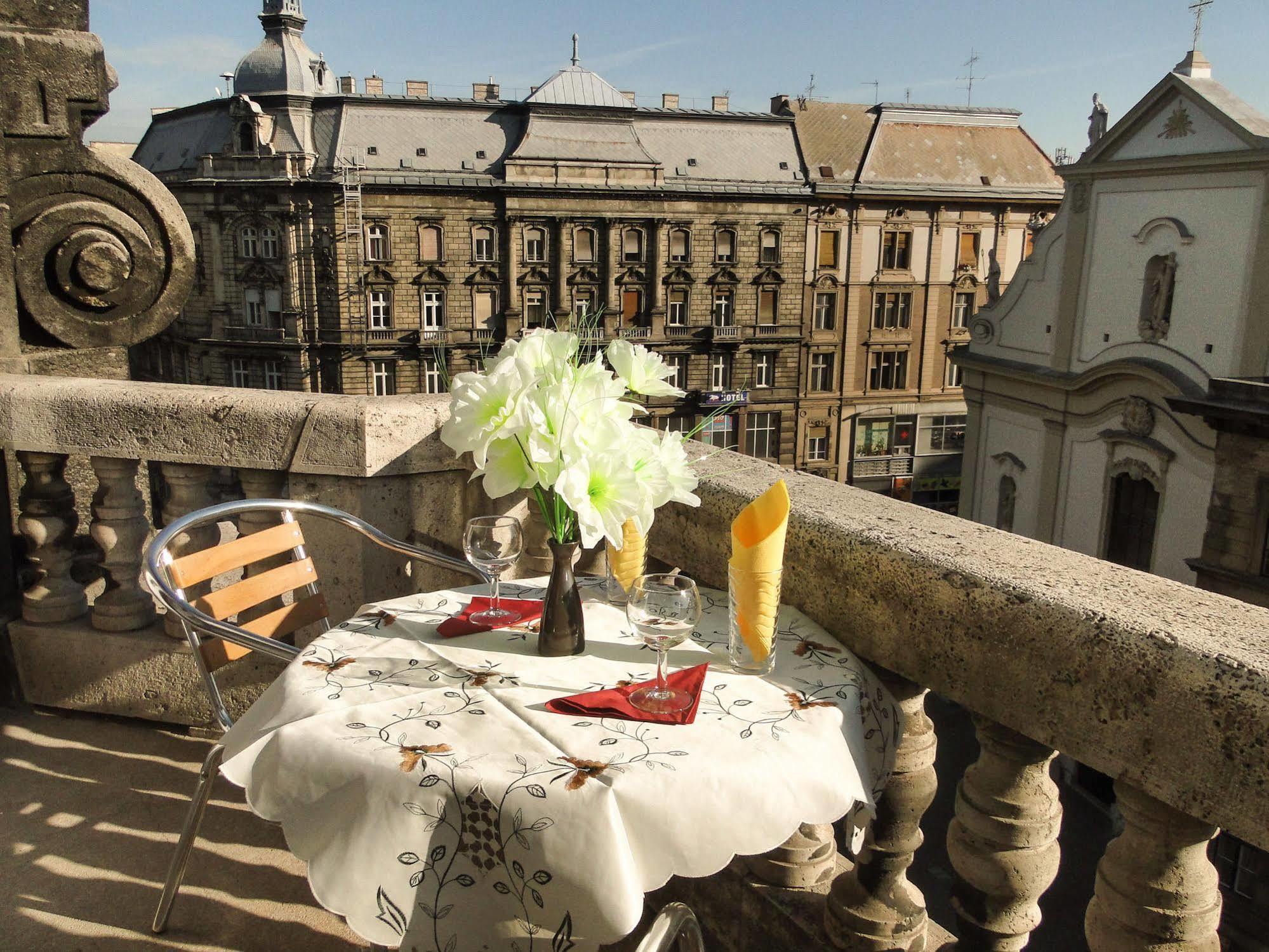 Like Home - City Center - Style Apartment Budapeszt Zewnętrze zdjęcie