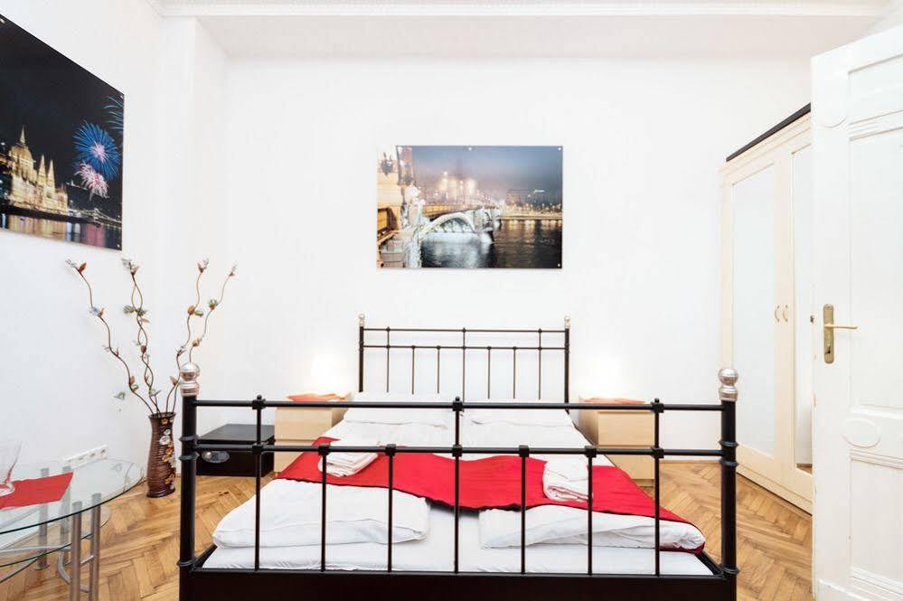 Like Home - City Center - Style Apartment Budapeszt Zewnętrze zdjęcie