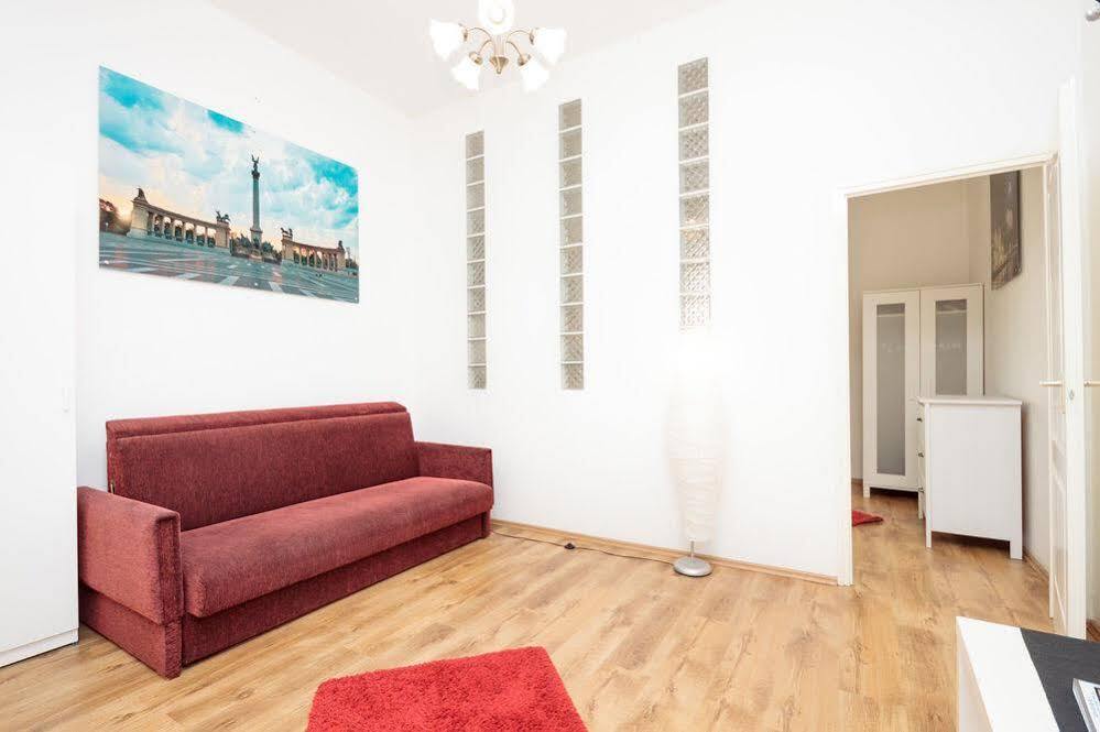 Like Home - City Center - Style Apartment Budapeszt Zewnętrze zdjęcie
